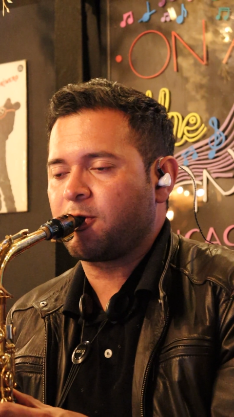 Saxofón
